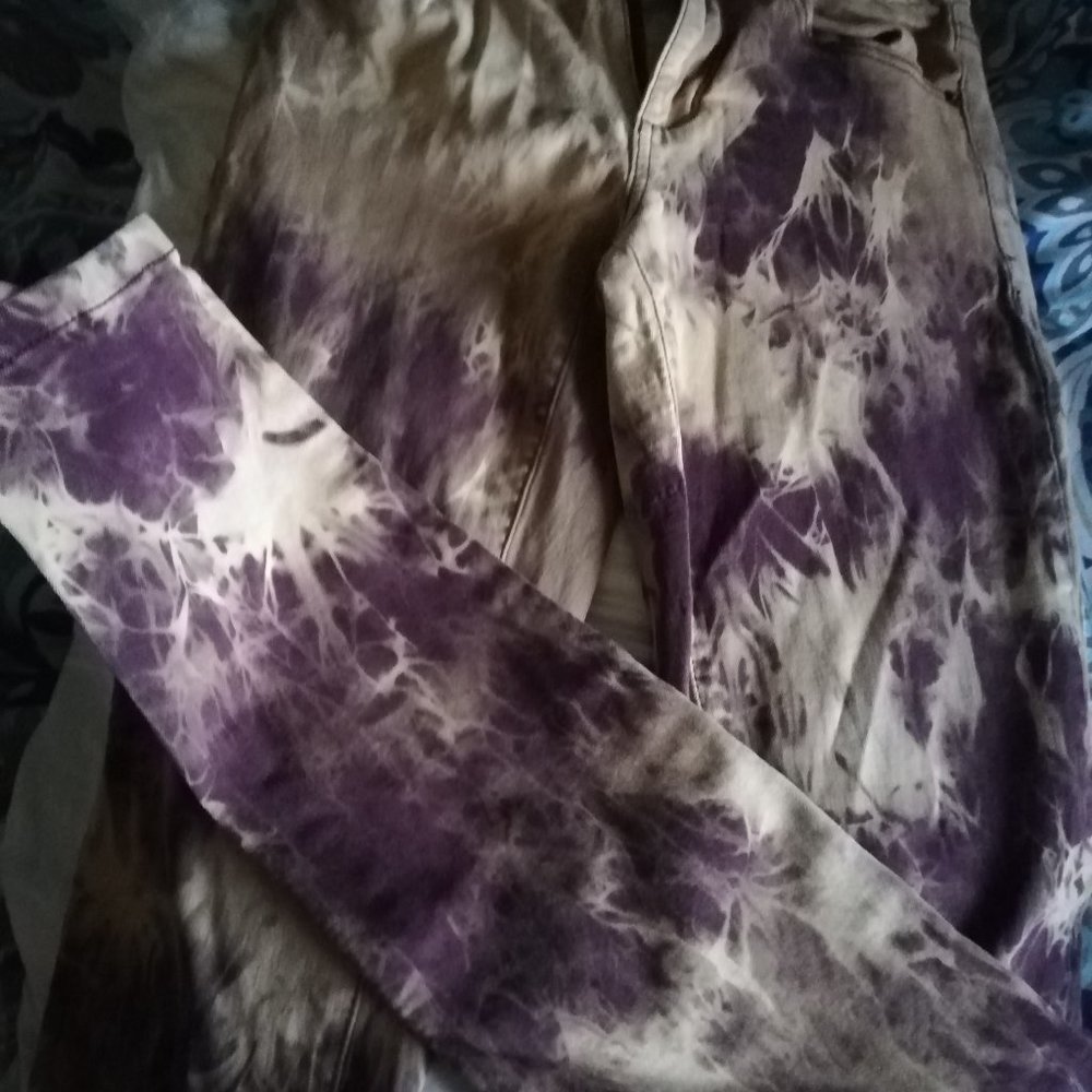 One Of A Kind Hand Tie Dyed Skinny Jeans - Size 0